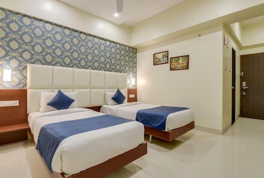 Magnus Square Business Hotel Near Pune Airport Kharadi المظهر الخارجي الصورة